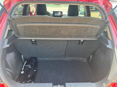 Suzuki Swift 1.2h Top 2wd (19)