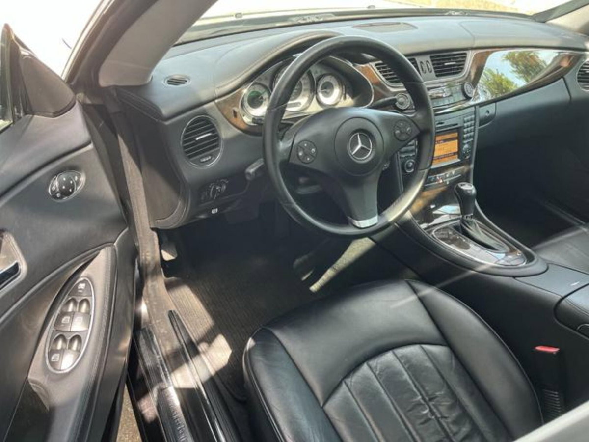 Mercedes-Benz CLS 320 CDI Sport (9)