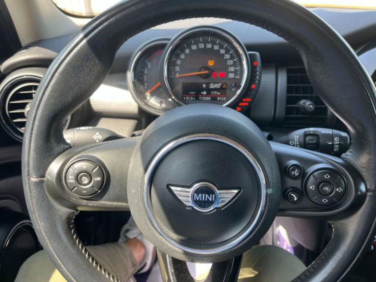 MINI Mini 1.5 Cooper D Hype 5 porte (8)