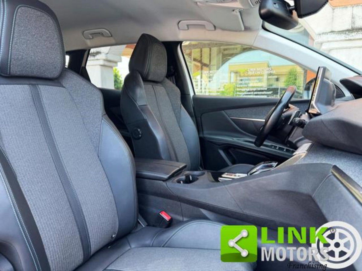Peugeot 3008 BlueHDi 130 S&S EAT8 Allure Pack (15)