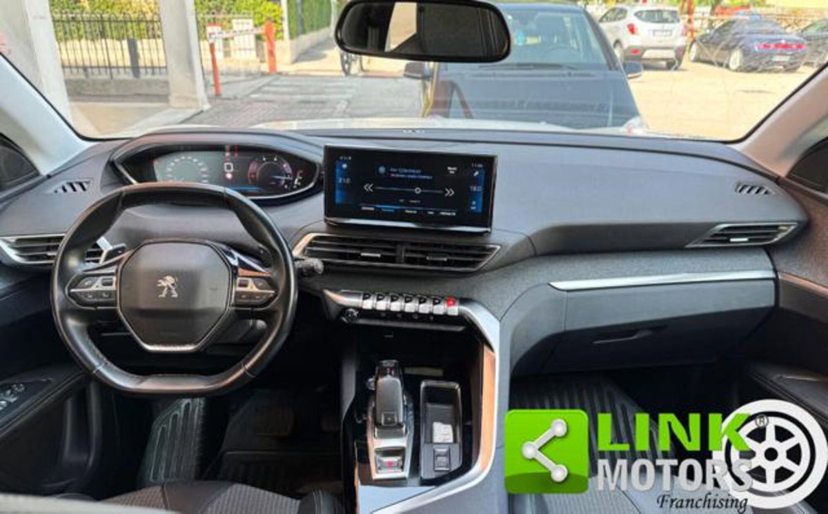 Peugeot 3008 BlueHDi 130 S&S EAT8 Allure Pack (17)