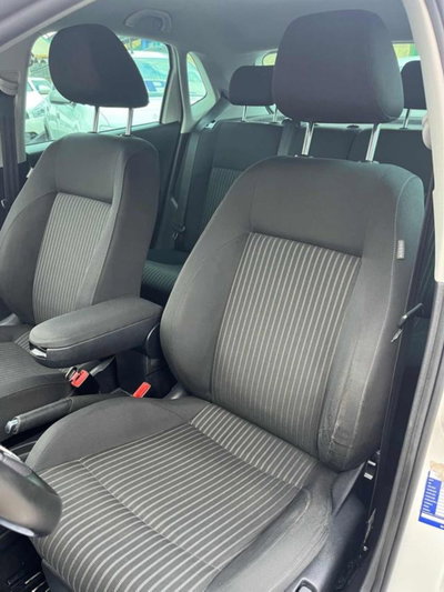 Volkswagen Polo 1.2 TSI 5 porte Highline (11)