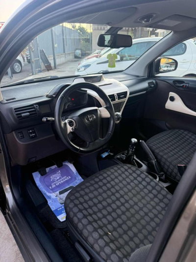 Toyota iQ 1.0 (7)