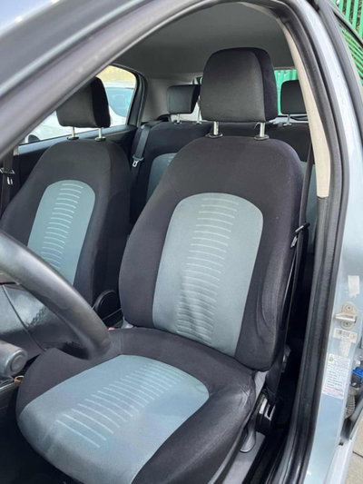 Fiat Grande Punto 1.2 5 porte Dynamic (8)