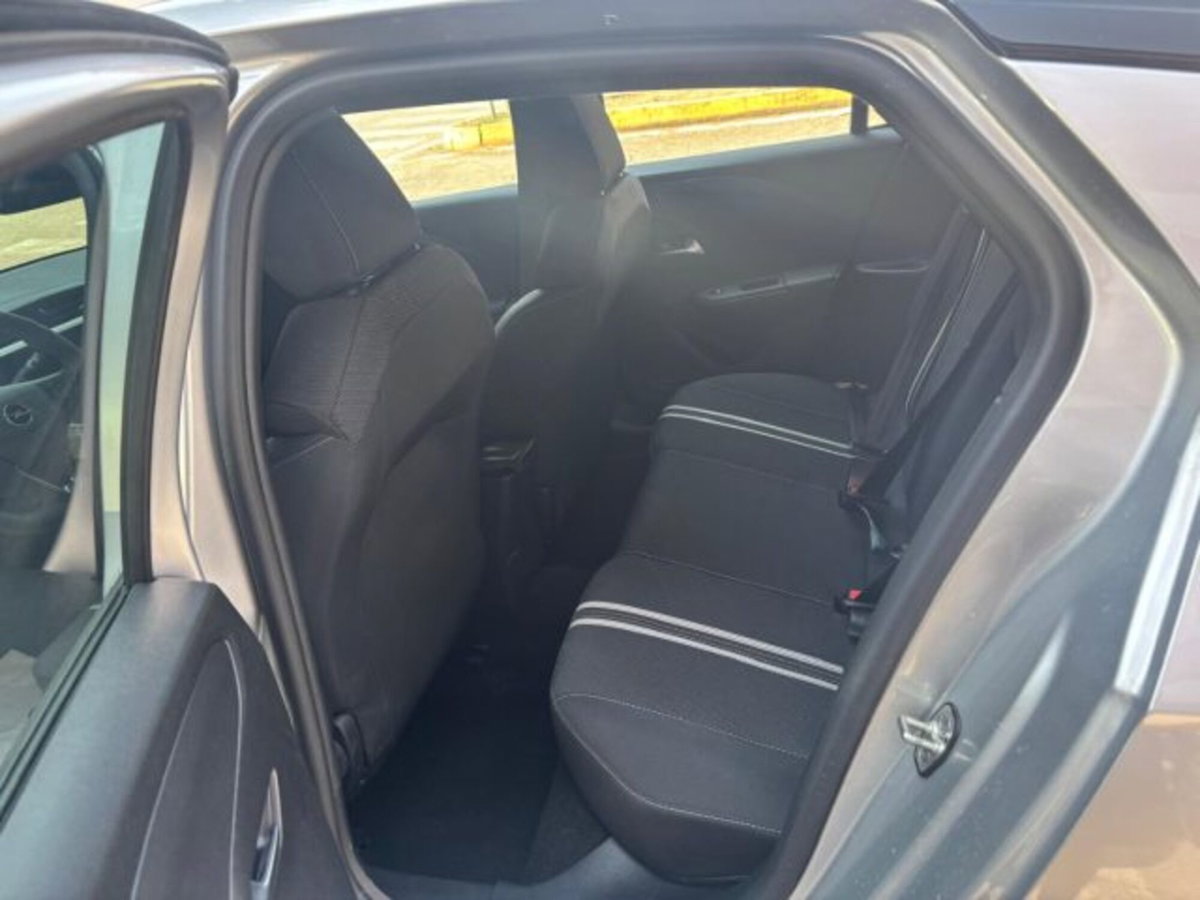 Opel Corsa 1.2 100 CV GS Line (9)