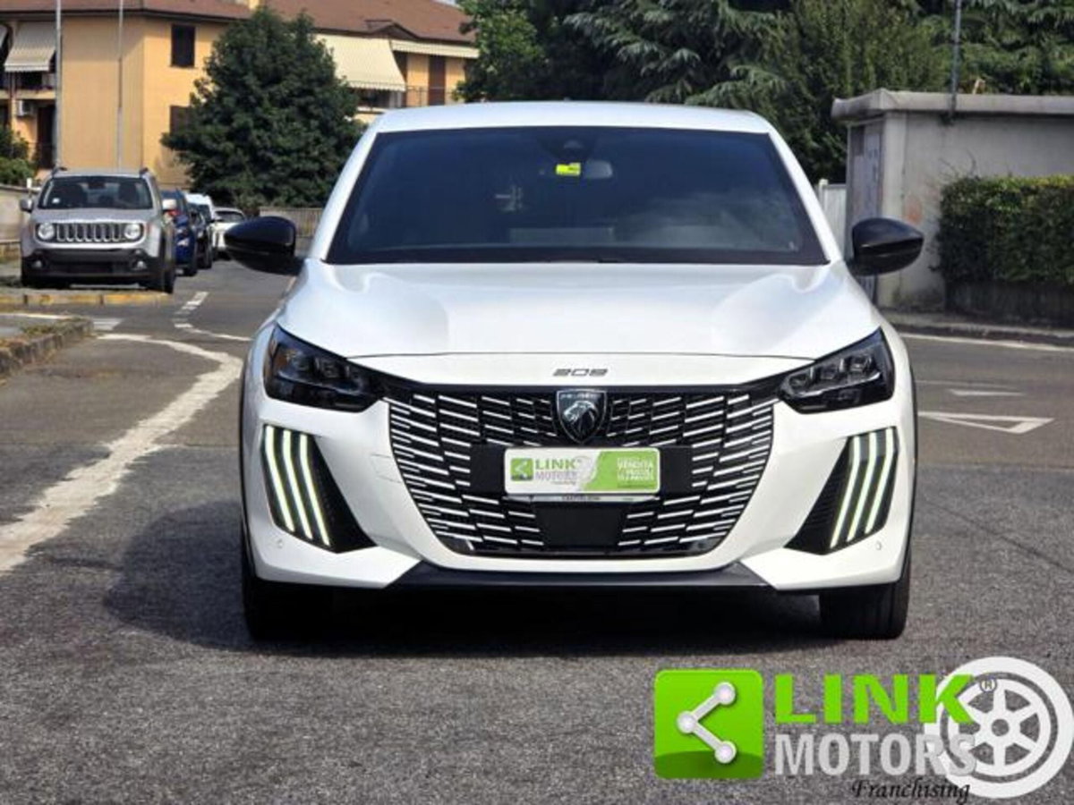 Peugeot 208 1.2 hybrid Active 100cv e-dcs 6 (8)
