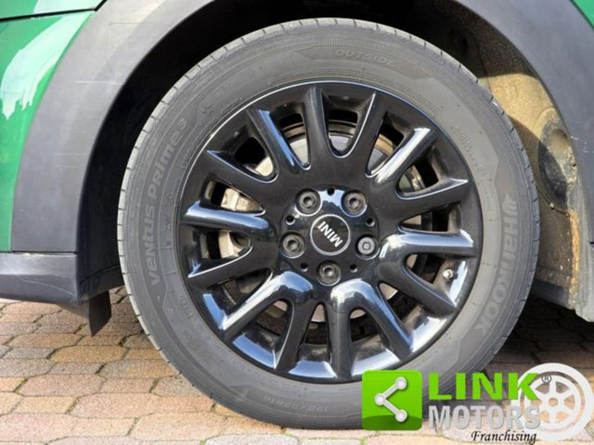 MINI Mini 1.5 Cooper Essential (10)
