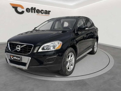 Volvo XC60 D5 AWD Geartronic Summum usata
