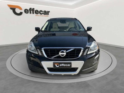 Volvo XC60 D5 AWD Geartronic Summum (2)