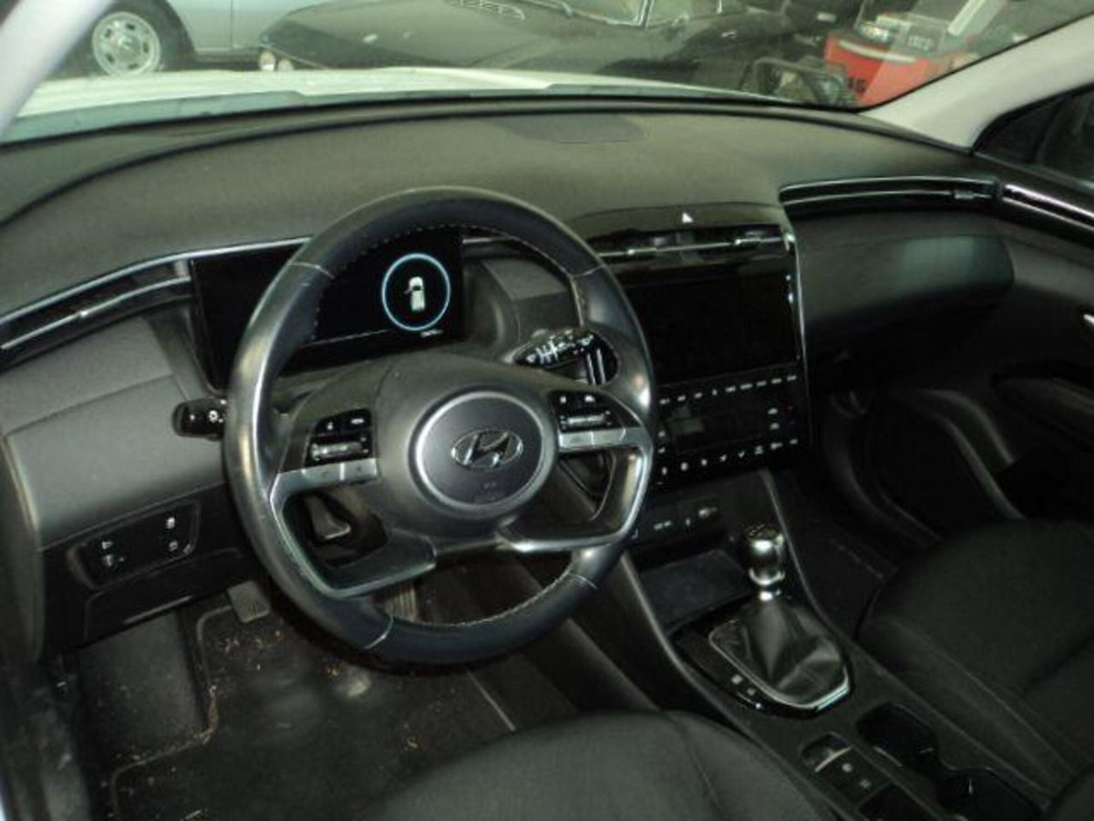 Hyundai Tucson 1.6 CRDi XLine (8)