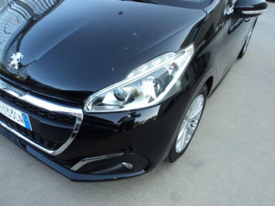 Peugeot 208 75 5 porte Allure (2)