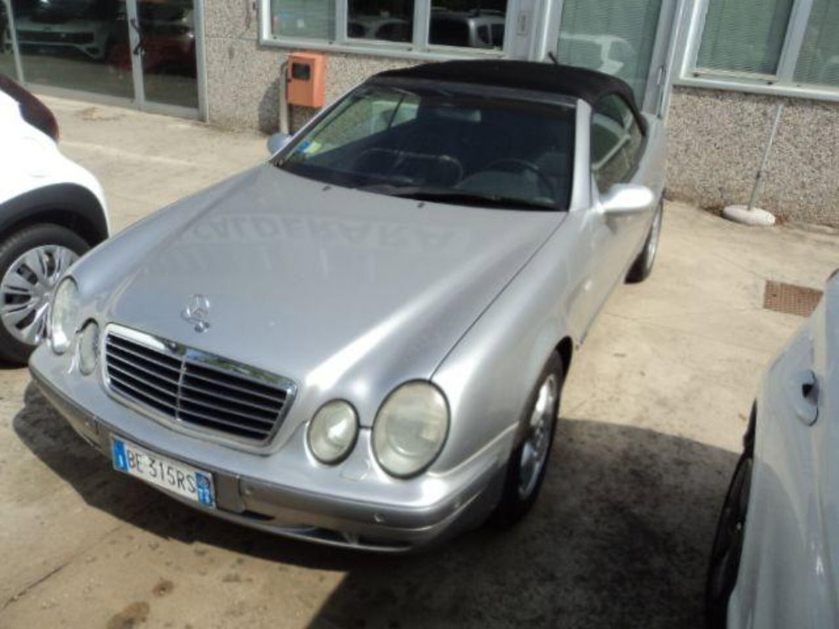 Mercedes-Benz CLK 200 cat Cabriolet Elegance (2)