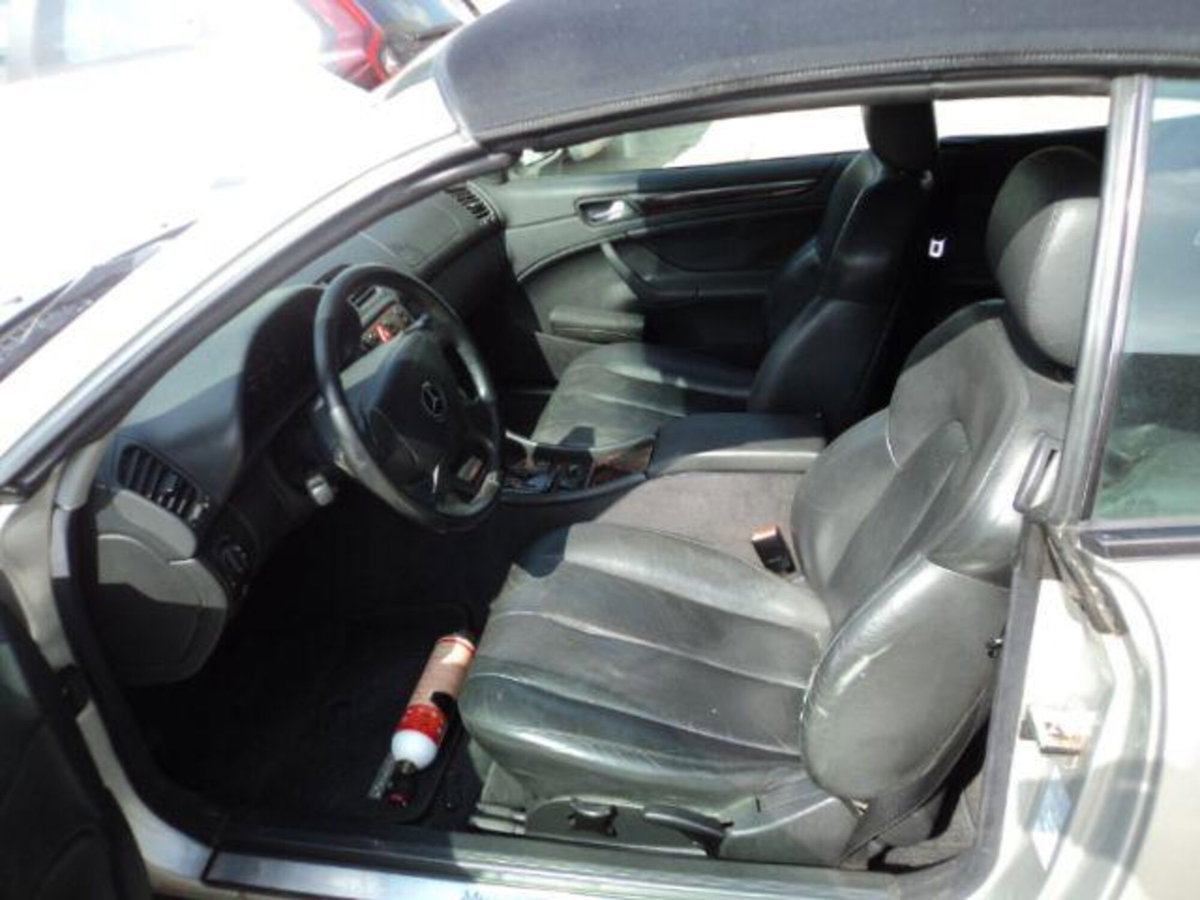 Mercedes-Benz CLK 200 cat Cabriolet Elegance (8)