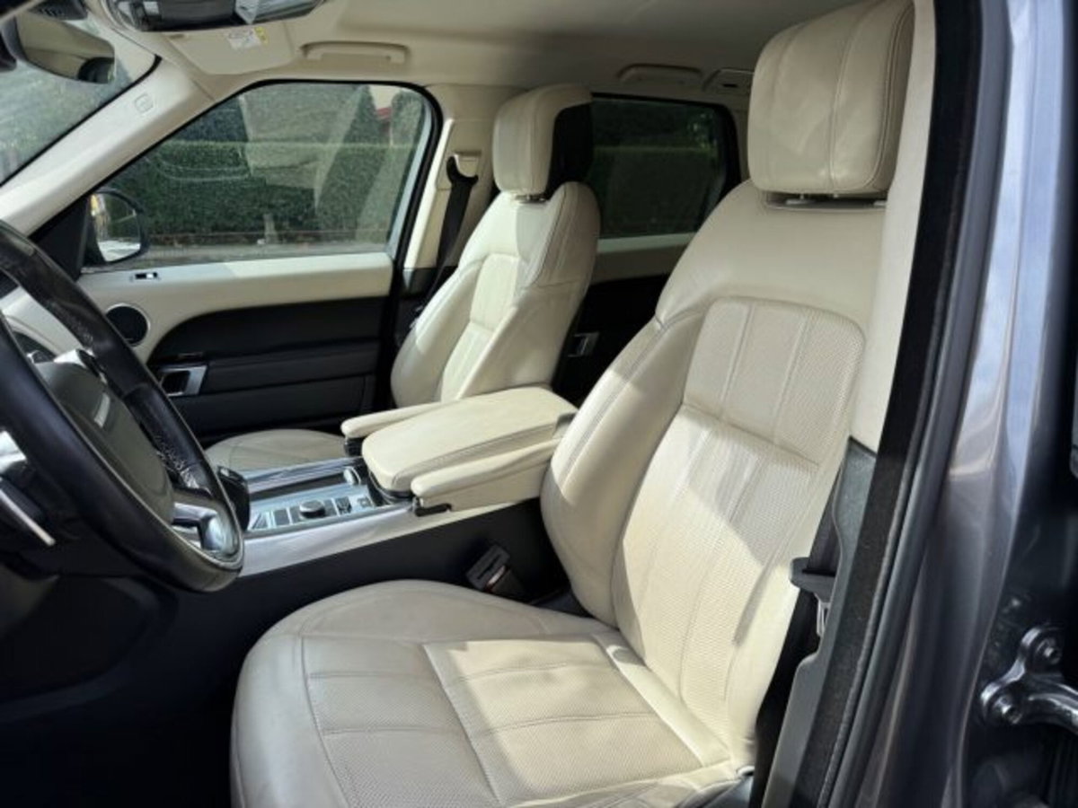 Land Rover Range Rover Sport 3.0 SDV6 HSE Dynamic (9)