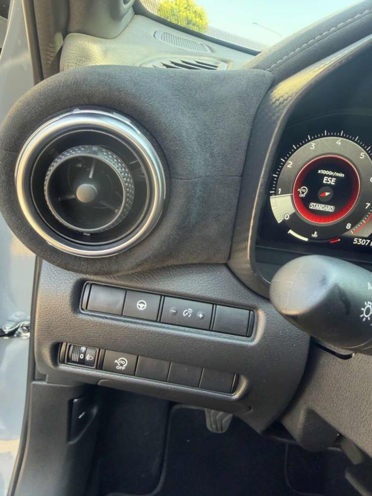 Nissan Juke 1.0 dig-t N-Design 114cv (16)