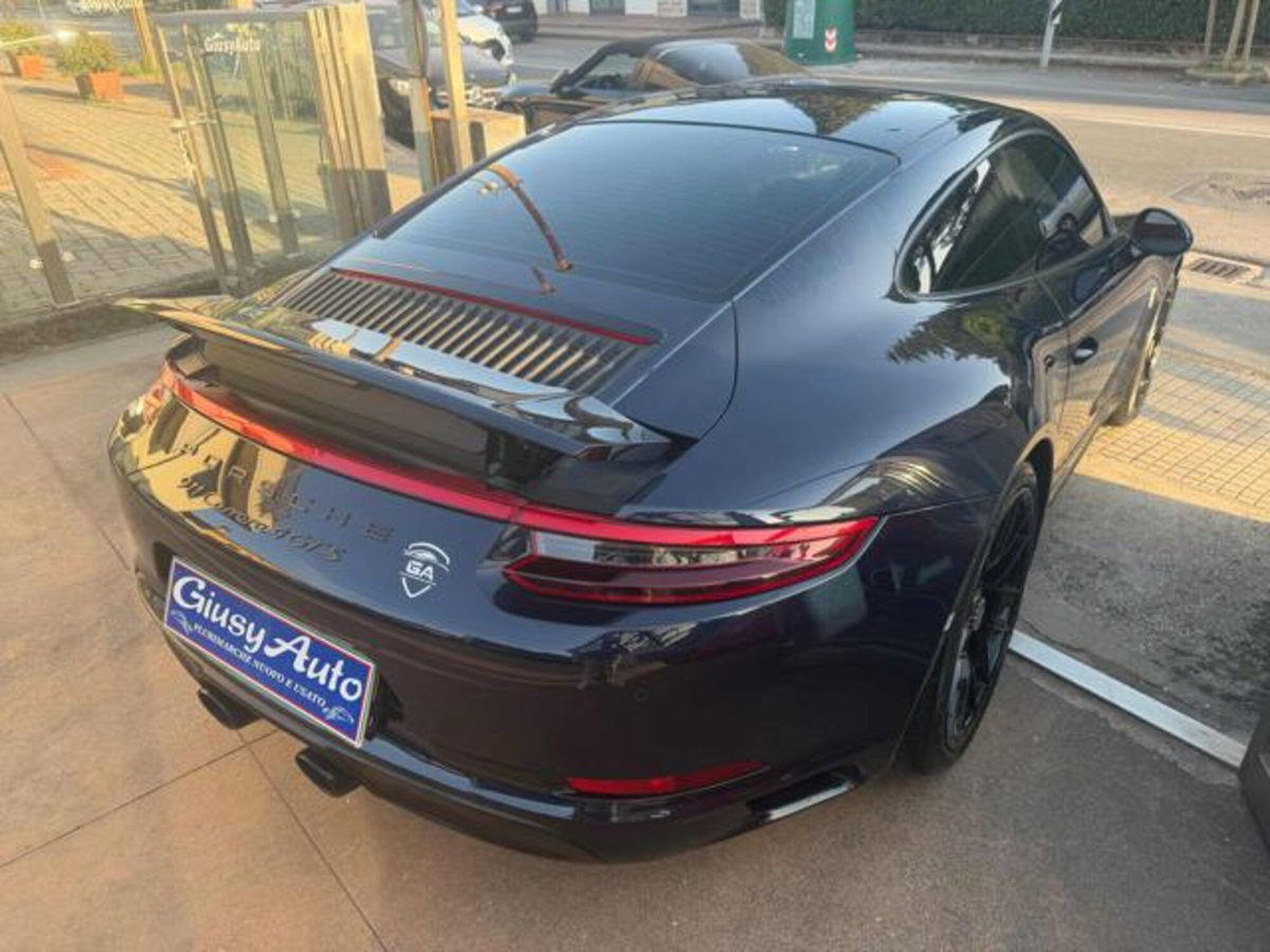 Porsche 911 Coupé 3.0 Carrera 4 GTS (6)