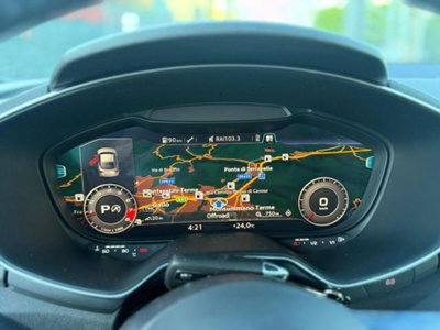 Audi TT Coupé 1.8 TFSI S tronic S line (12)