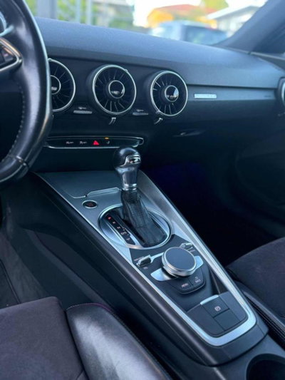 Audi TT Coupé 1.8 TFSI S tronic S line (13)