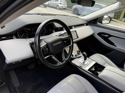 Land Rover Range Rover Evoque 2.0D I4 163 CV AWD Auto SE (8)