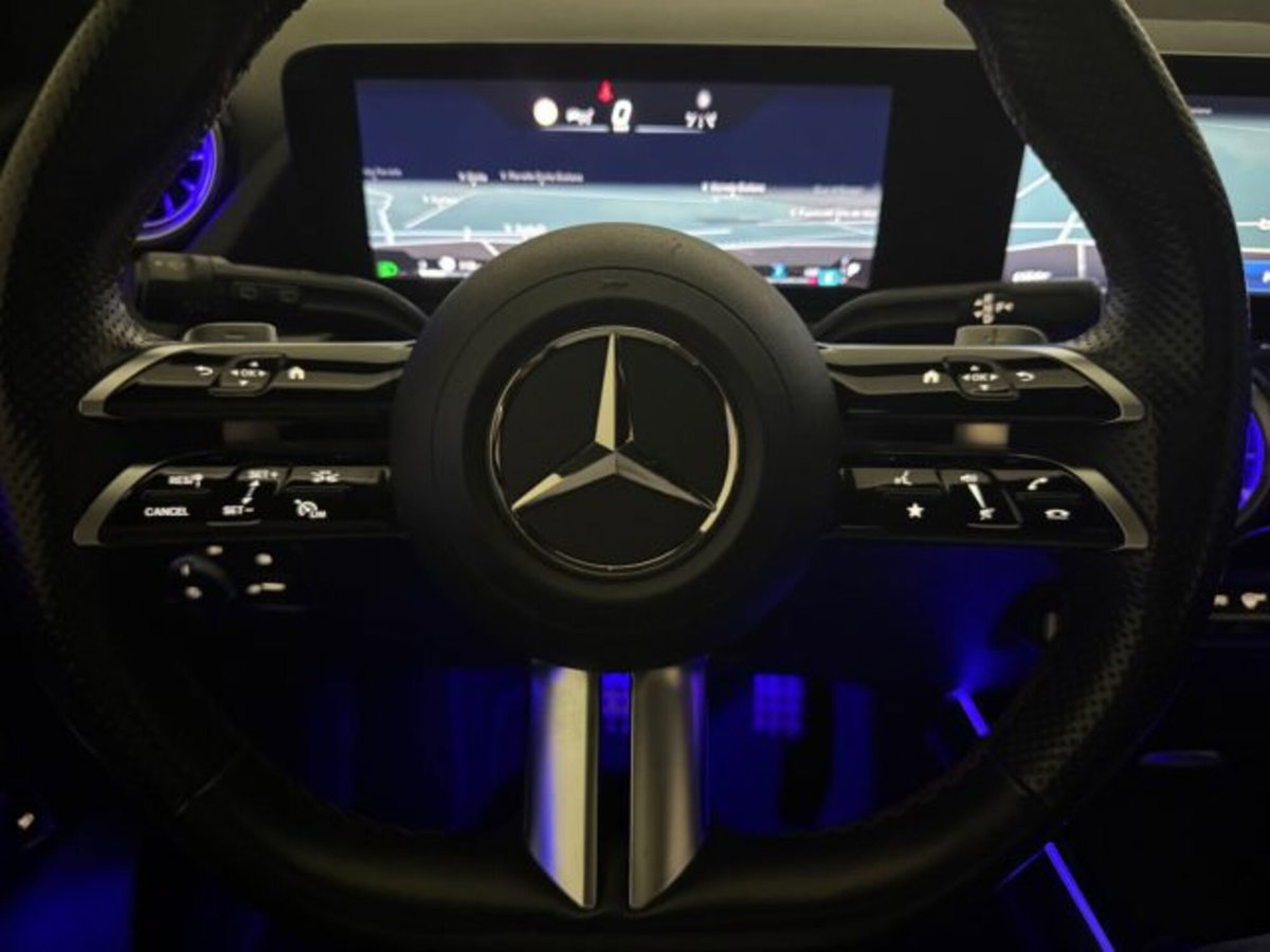 Mercedes-Benz Classe B 180 d AMG Line Premium Plus auto (7)
