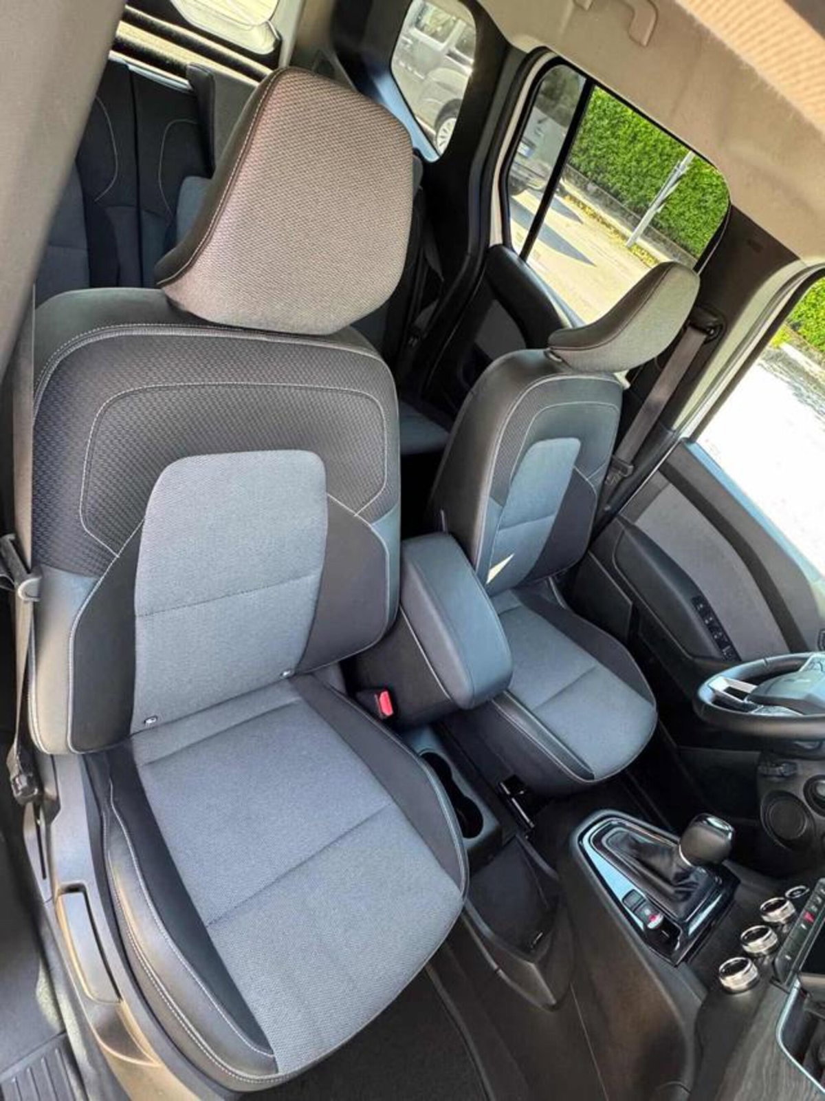 Renault Kangoo 1.5 blue dci Techno 95cv edc (7)