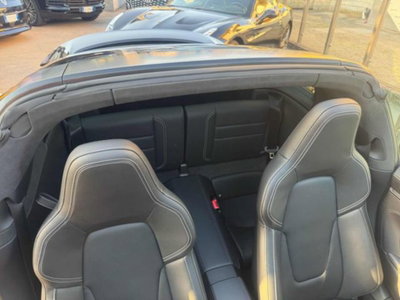 Porsche 911 Cabrio Targa 3.6 4 GTS auto (11)