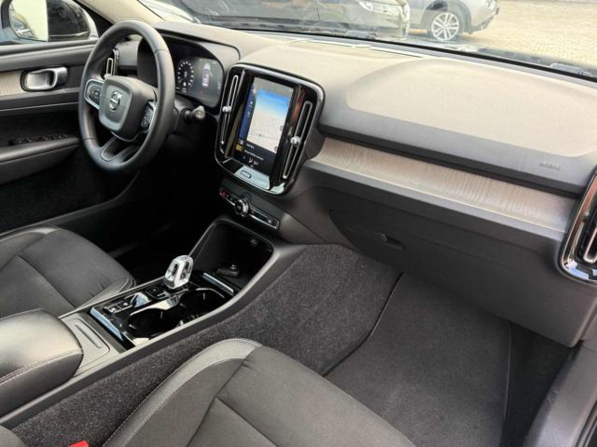 Volvo XC40 D3 Geartronic Inscription (9)