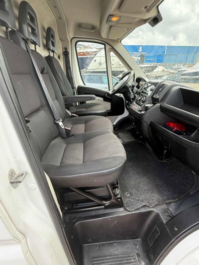 Citroen Jumper Furgone 30 BlueHDi 130 PC-TM Furgone (10)