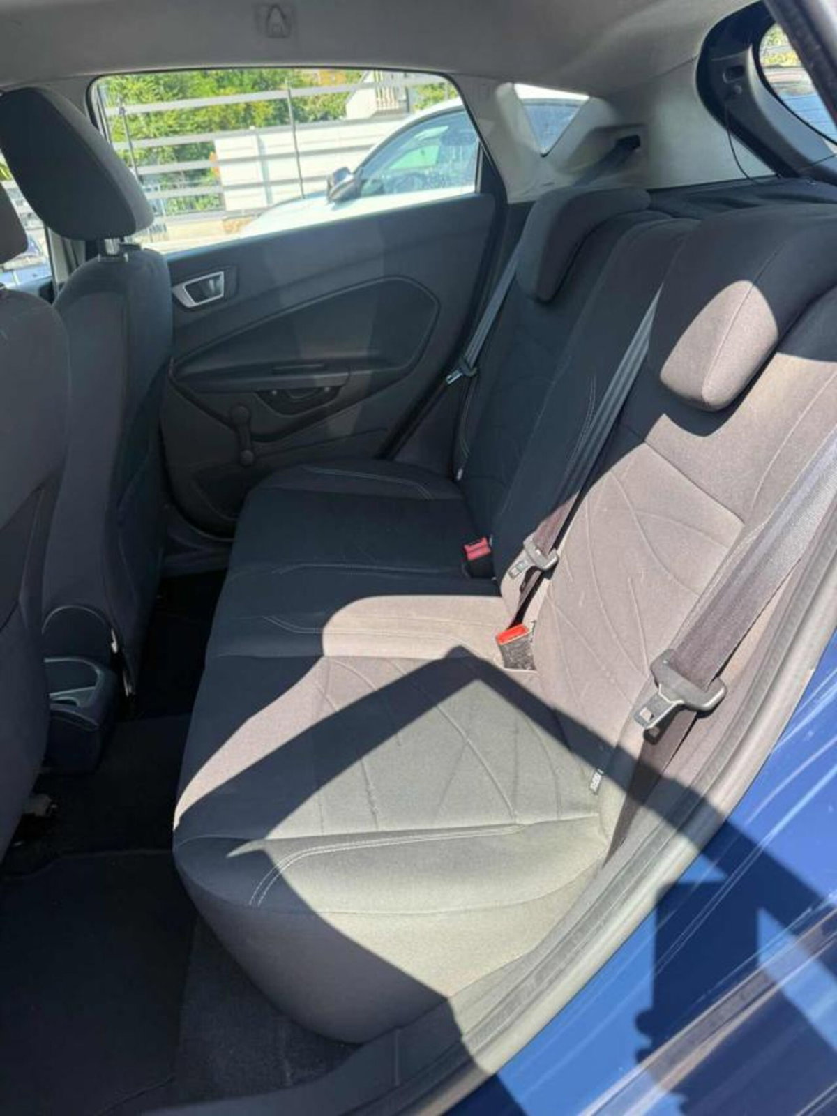 Ford Fiesta 1.4 5 porte Bz.- GPL (10)