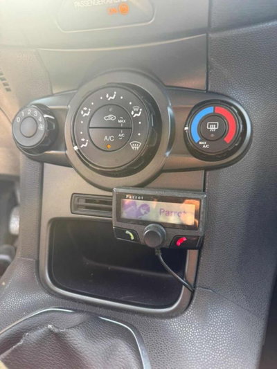 Ford Fiesta 1.4 5 porte Bz.- GPL (11)