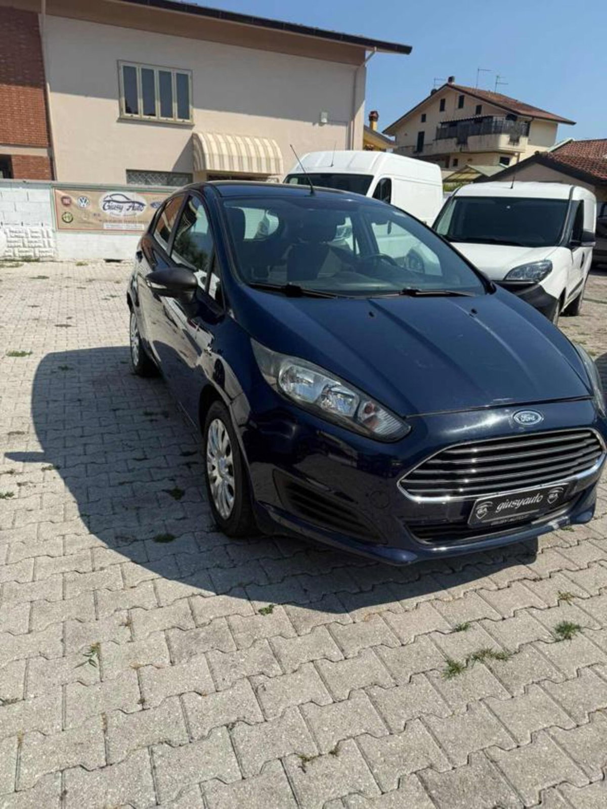 Ford Fiesta 1.4 5 porte Bz.- GPL (3)