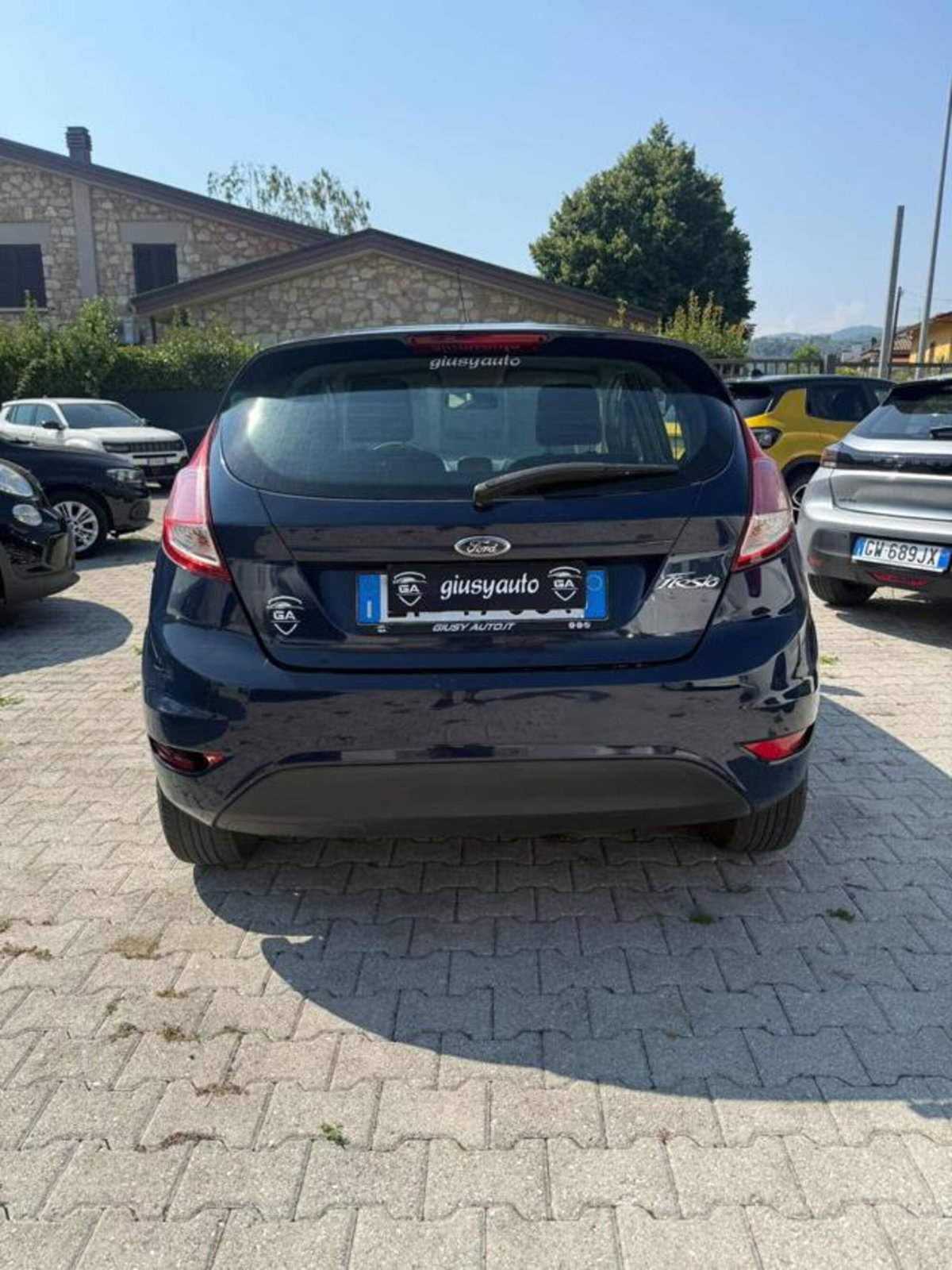 Ford Fiesta 1.4 5 porte Bz.- GPL (5)