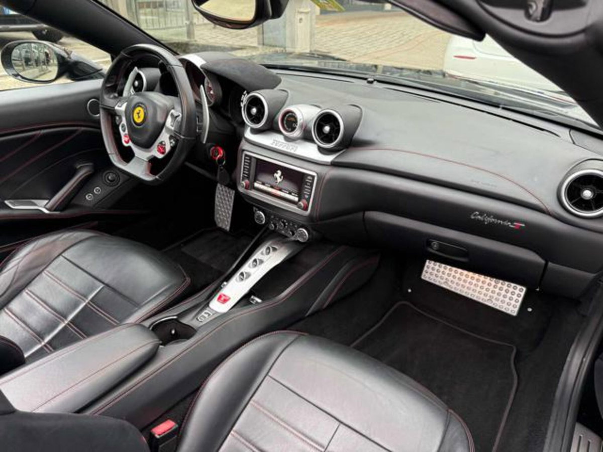 Ferrari California Spider California T DCT (13)