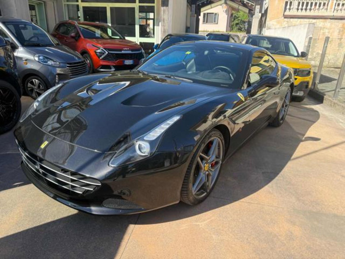 Ferrari California Spider California T DCT (2)