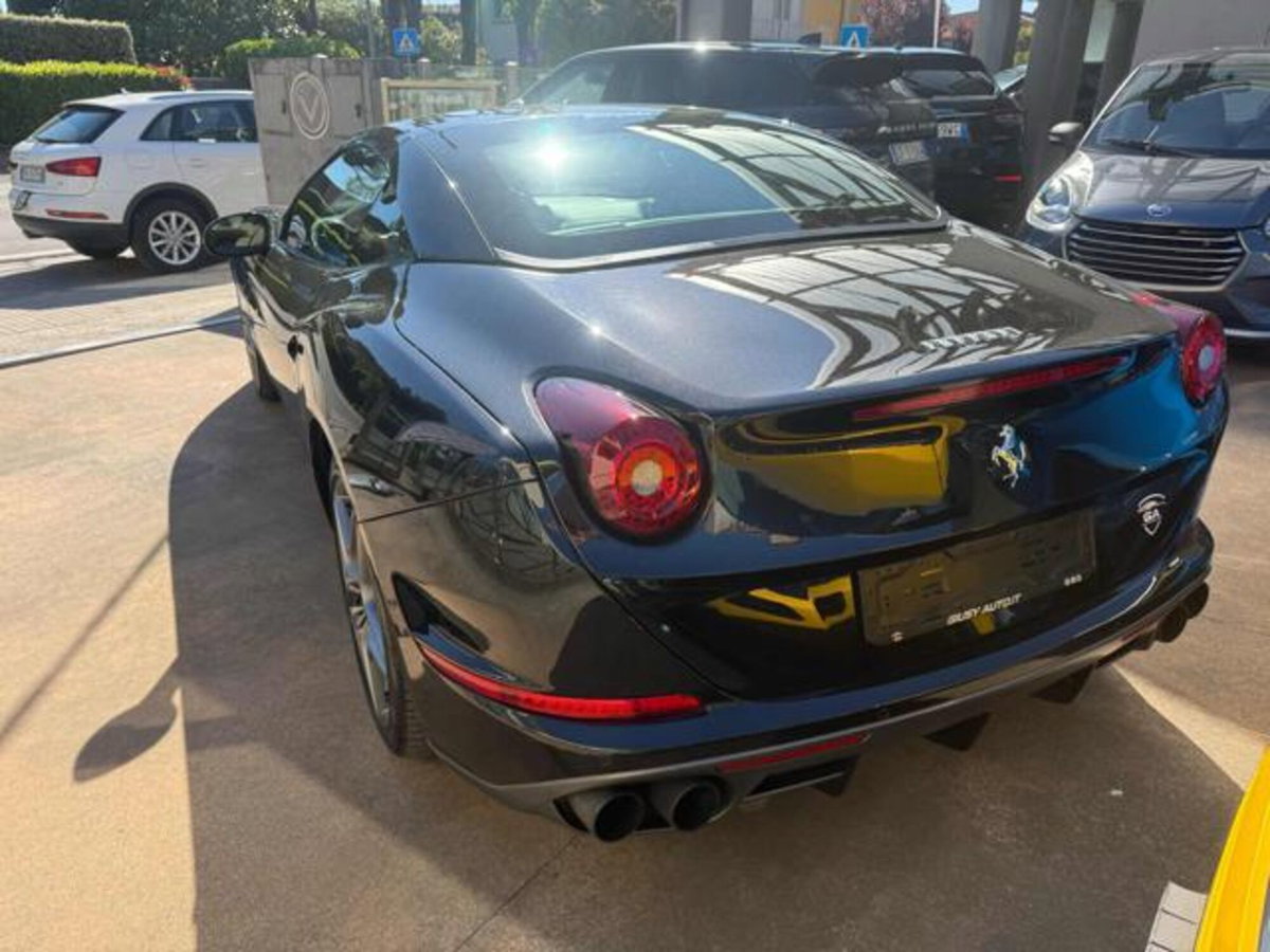 Ferrari California Spider California T DCT (5)