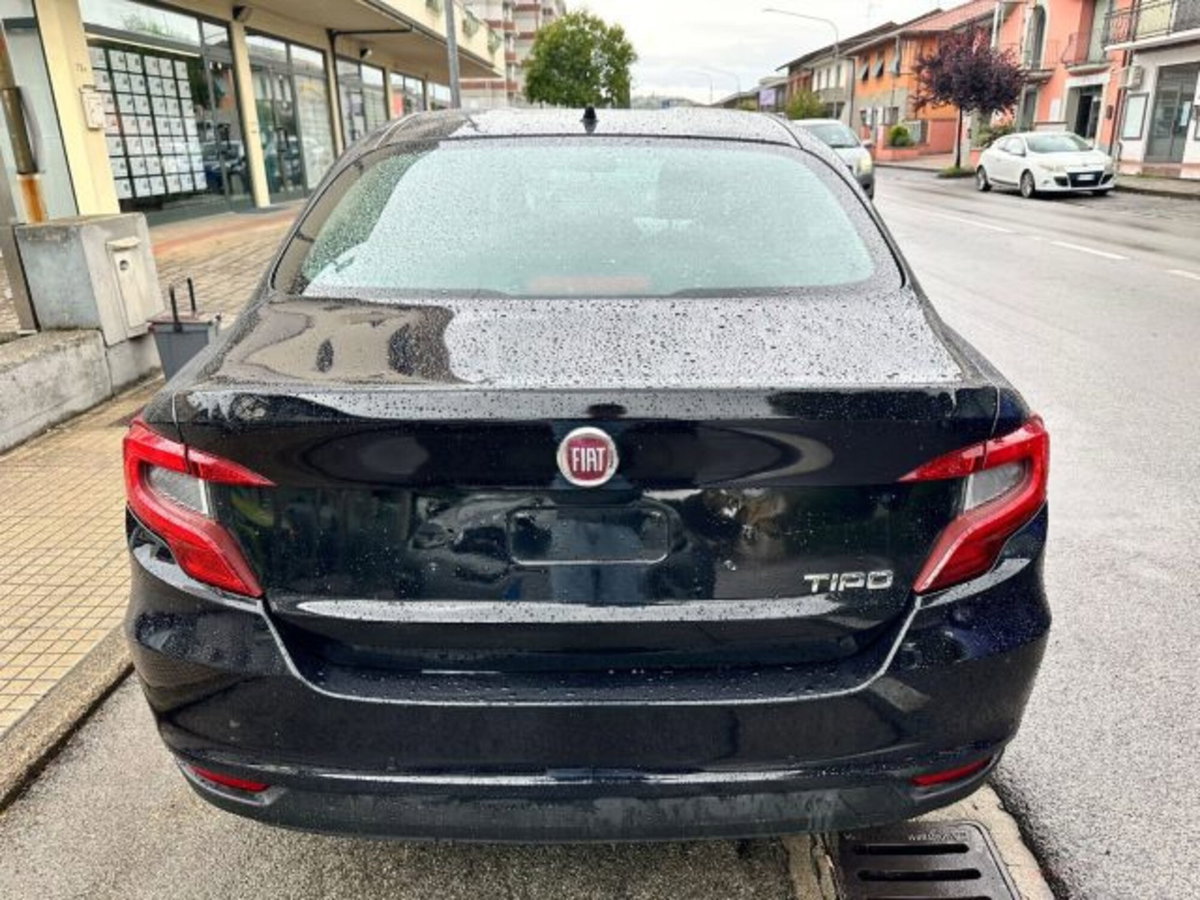Fiat Tipo Tipo 1.4 T-Jet 120CV GPL 4 porte Easy (3)