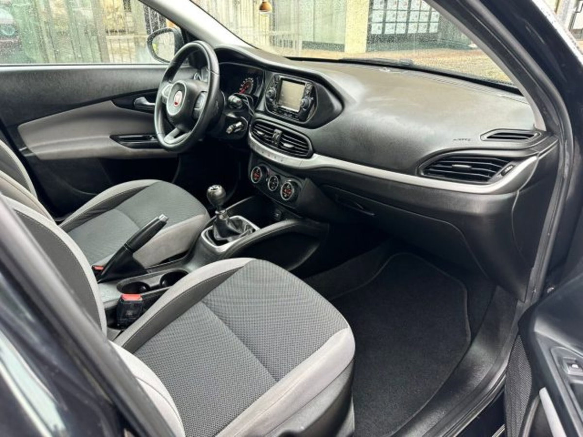 Fiat Tipo Tipo 1.4 T-Jet 120CV GPL 4 porte Easy (4)