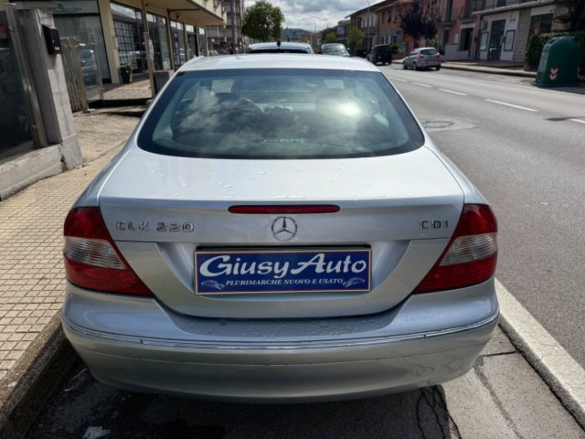 Mercedes-Benz CLK 220 CDI cat Avantgarde (5)