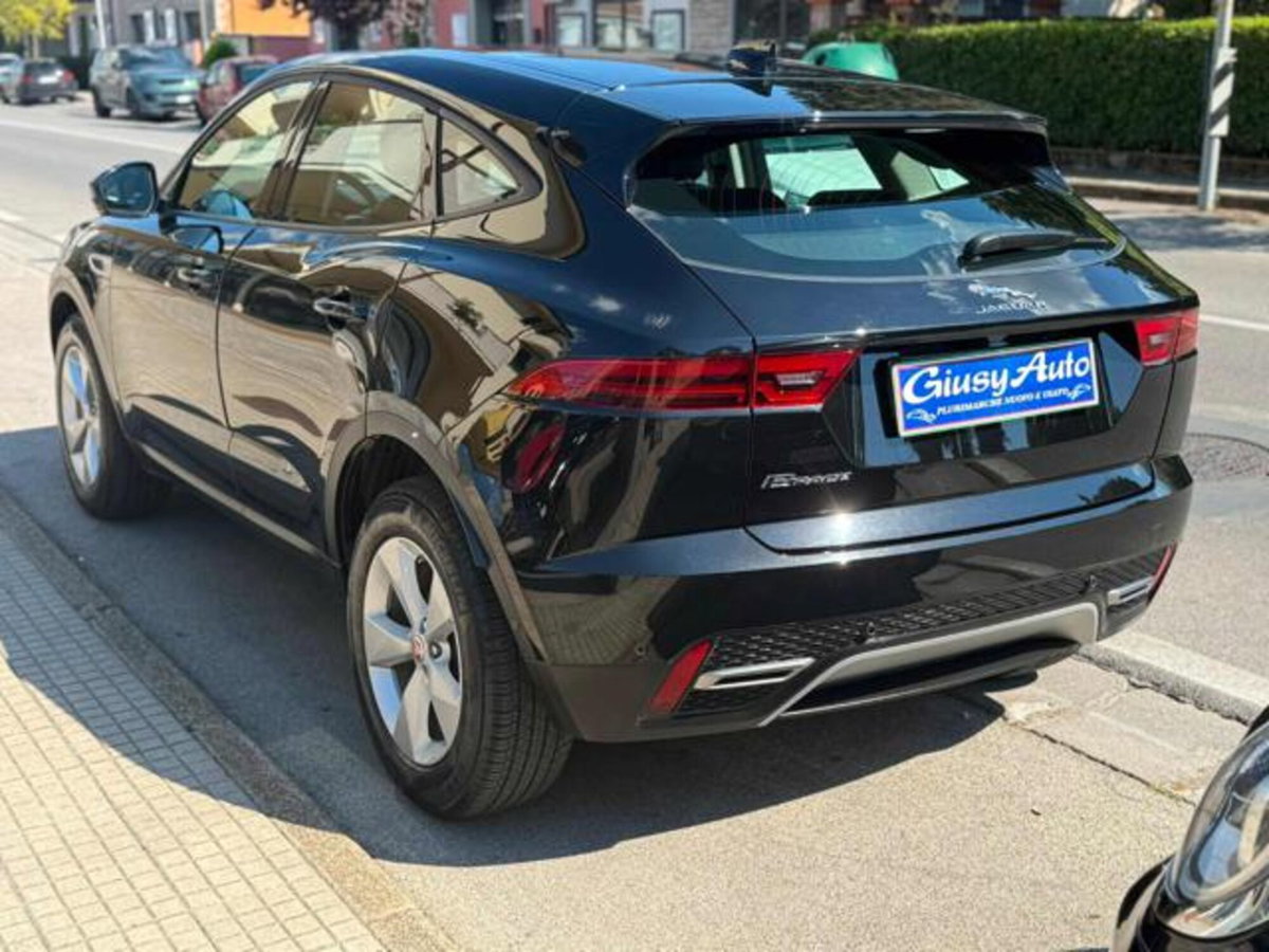 Jaguar E-Pace 2.0D I4 163 CV AWD Auto (4)