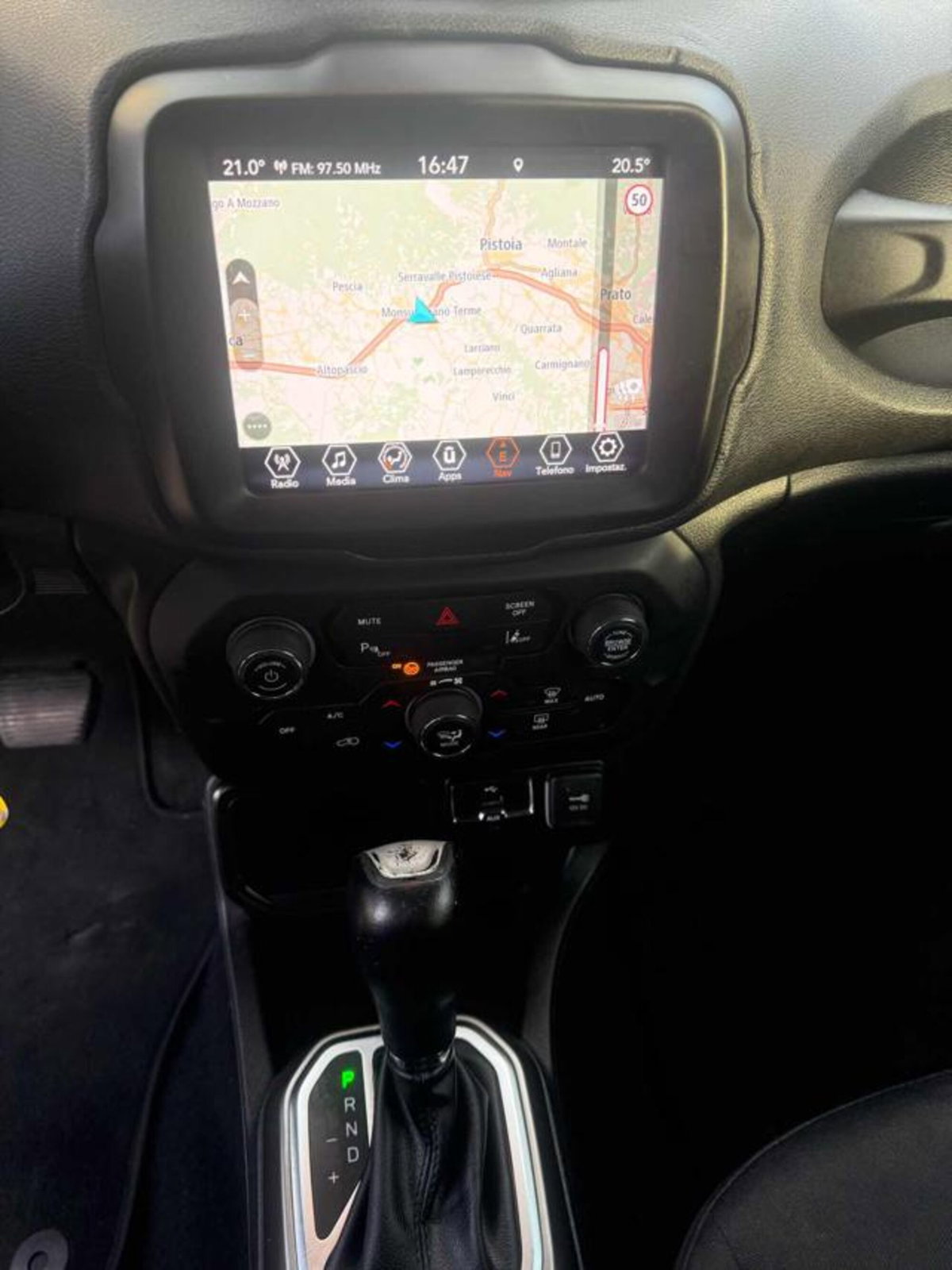 Jeep Renegade 1.6 Mjt DDCT 120 CV Limited (10)