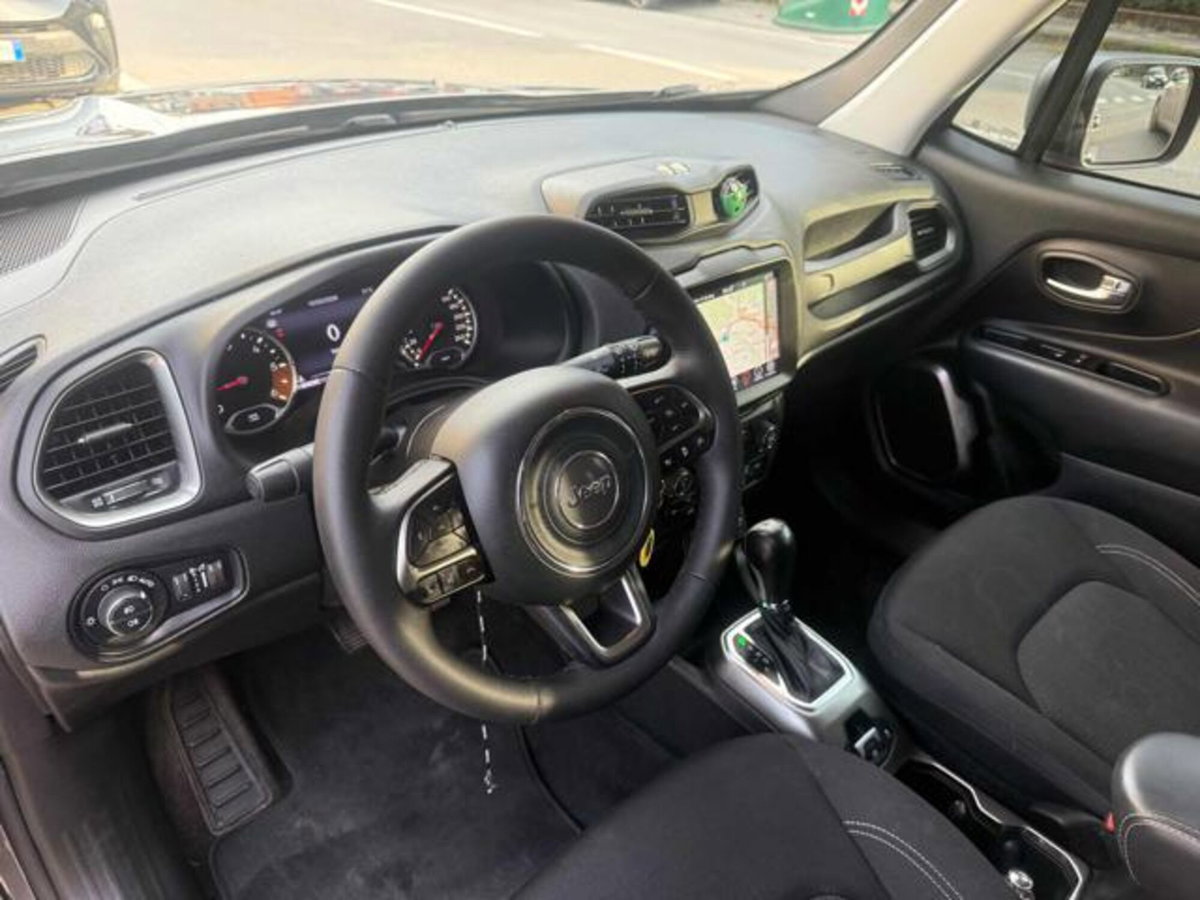 Jeep Renegade 1.6 Mjt DDCT 120 CV Limited (7)