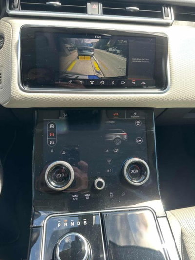 Land Rover Range Rover Velar 2.0D I4 240 CV (12)