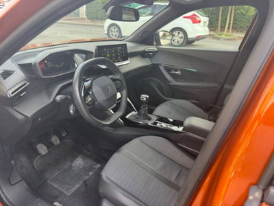 Peugeot 2008 PureTech 130 S&S EAT8 Allure Pack (7)