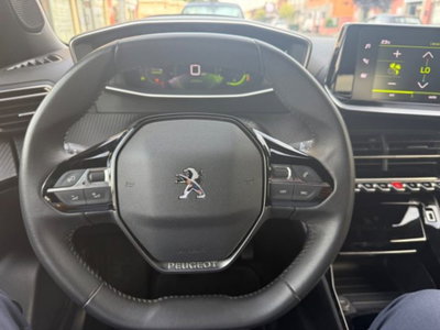 Peugeot 2008 PureTech 130 S&S EAT8 Allure Pack (8)