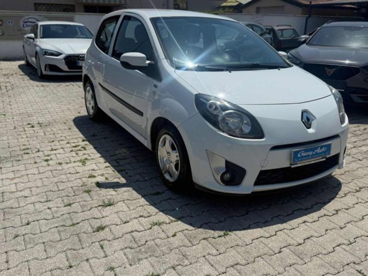 Renault Twingo 1.2 16V Live (3)