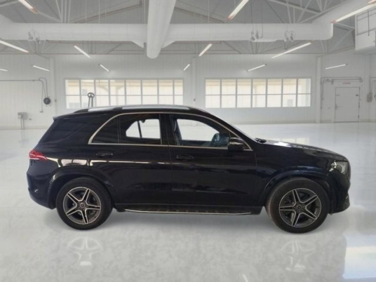 Mercedes-Benz GLE SUV 400 d 4Matic Premium Plus (3)