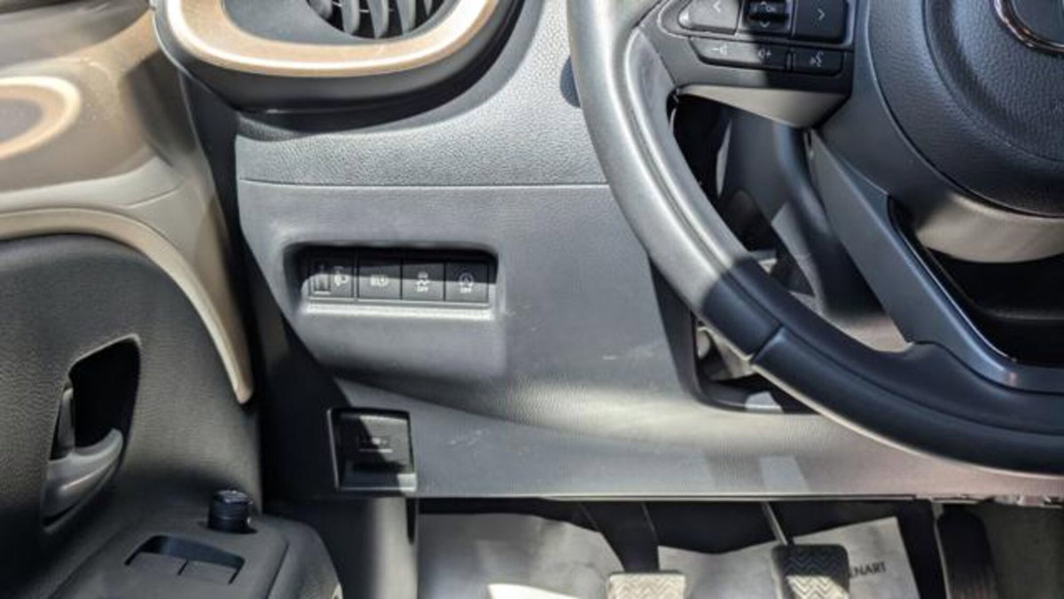 Toyota Aygo X 1.0 VVT-i 72 CV 5p. Undercover S-CVT (9)