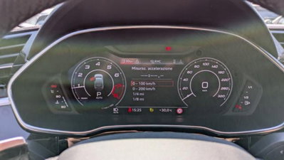Audi RS Q3 2.5 quattro s-tronic (13)
