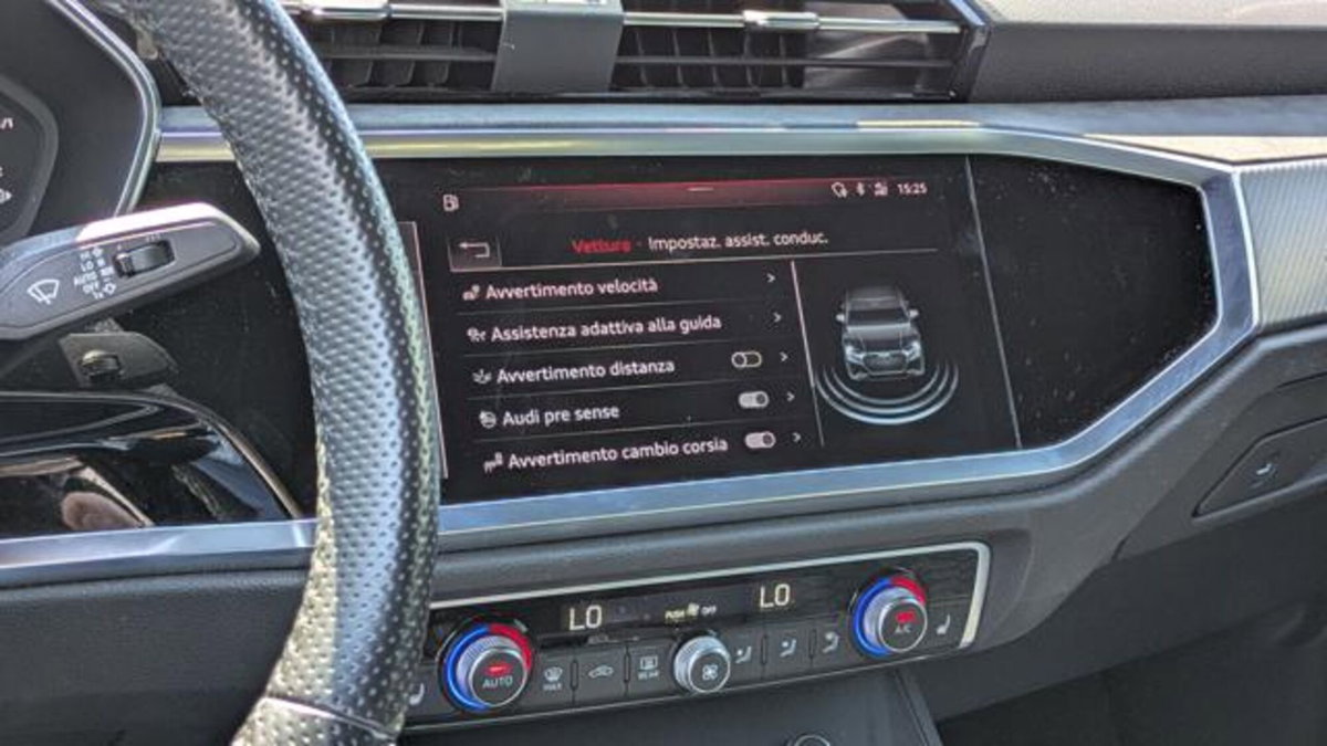 Audi RS Q3 2.5 quattro s-tronic (16)