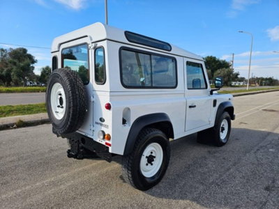 Land Rover Defender 90 2.2 TD4 Station Wagon N1 (5)